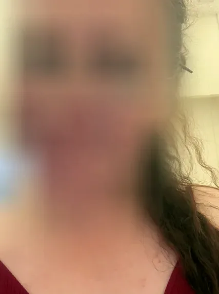 Anna, 29