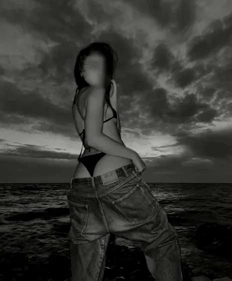 Cecilie, 30