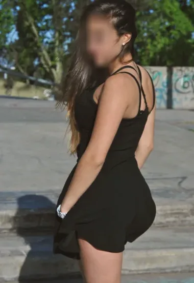 Clara, 31