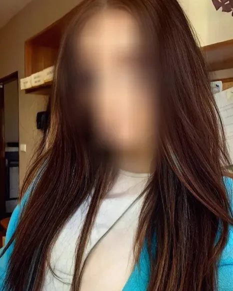 Frederikke, 27