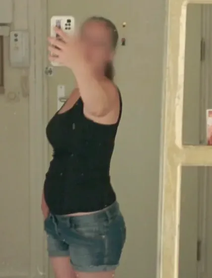 Isabella, 36