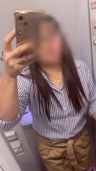 Karla, 38