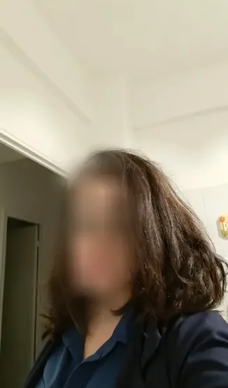 Karoline, 39