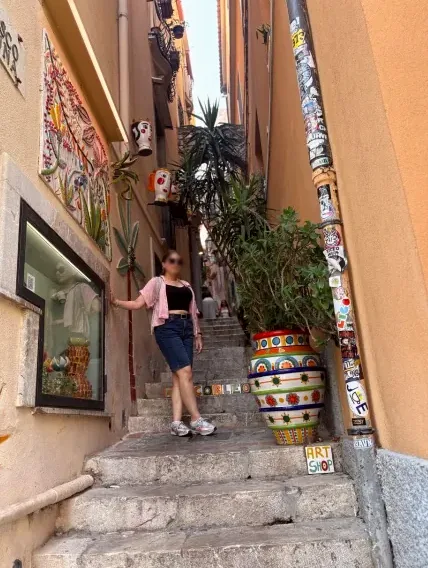 Maiken, 35