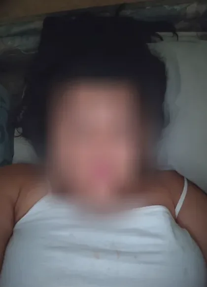 Marianne, 34