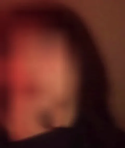 Rosa, 19