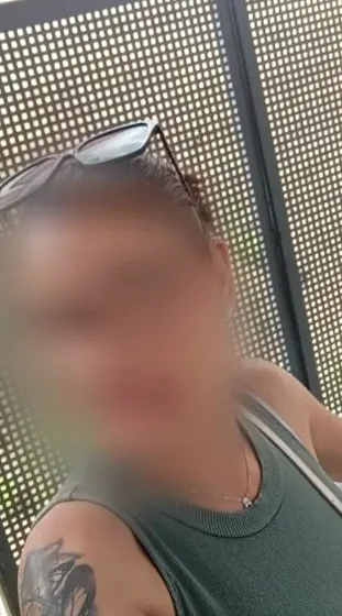 Sofia, 38